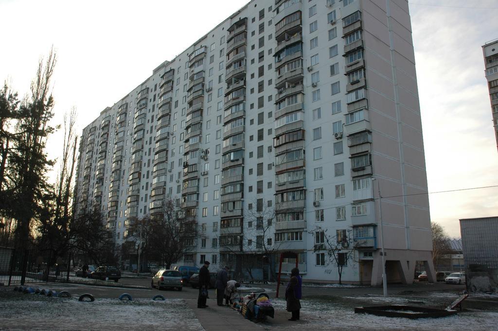 Apartments On Henerala Zhmachenka Kiev Eksteriør billede